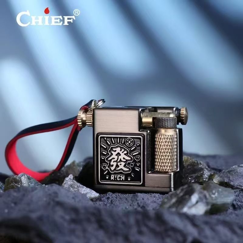 CHIEF 715 ミニスクエアフリントライターリフトアーム - Fire Starting Kit のレビューと価格